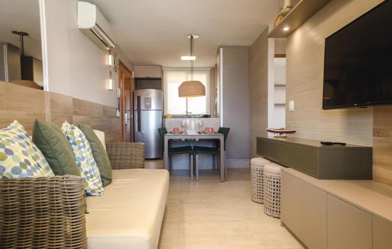 Flat Luxo Muro Alto